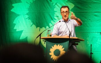 Cem Özdemir im Truderinger Festzelt
