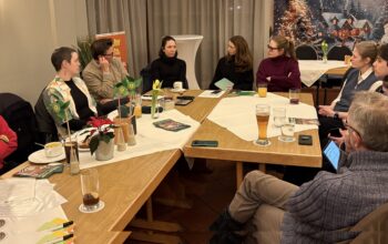 Kita-Expert*innen-Runde mit Julia Post und Johanna Vocht.